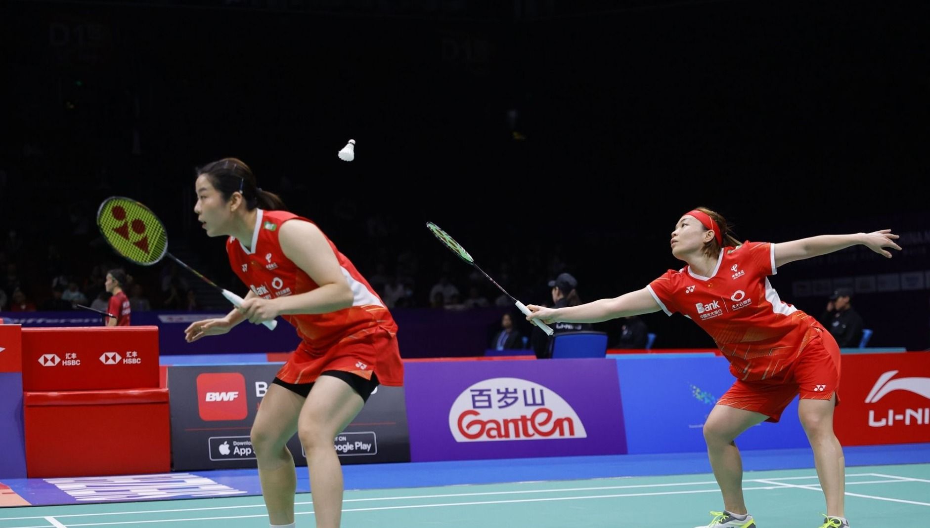 创造多个完 创造多个完