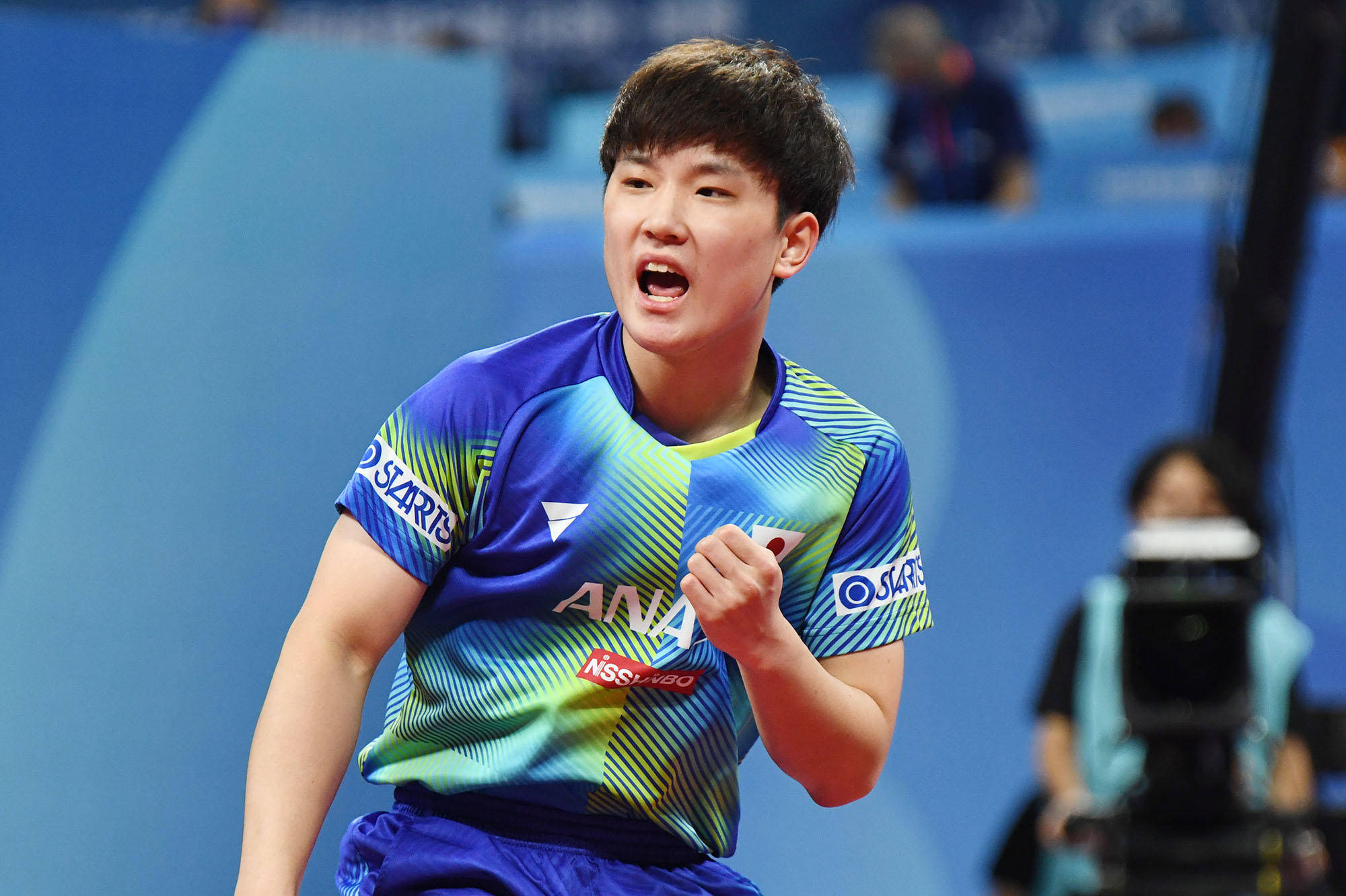 联杯征程中 联杯征程中