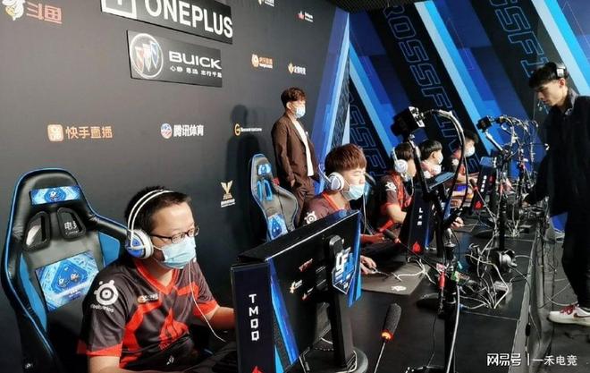 年度排名中 年度排名中