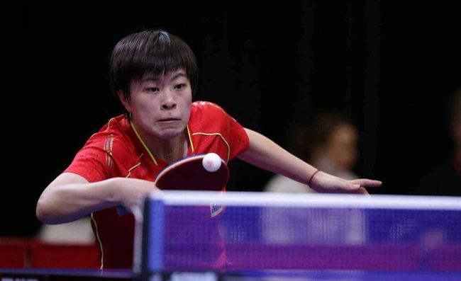 开始讨论他 开始讨论他